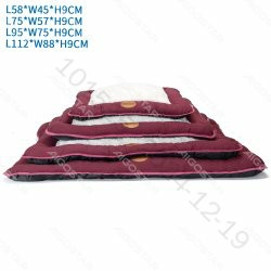 [8719138205509] SET DI 3 CUSCINI IN VELLUTO PV BORDEAUX,L58*W45*H9