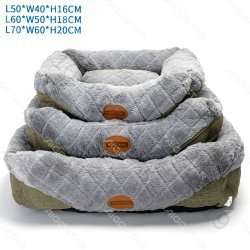 [8719138205899] SET DI 3 CUSCINI IN VELLUTO PV VERDE MILITARE