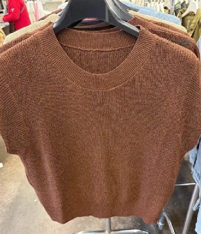 [9500000377498] MIYA GILET E255