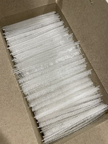 [9993000004691] AGO DI PLASTICA