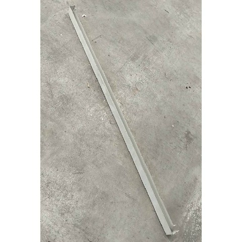 [9993000007098] SBARRETTA BIANCA IN METALLO 74CM